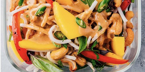 BusinessInsider's tweet photo. We tried 3 meals from @leCupboard, which is about to blow up the healthy fast-food scene https://t.co/9W8d6fgO6y https://t.co/mWTN2CseXH