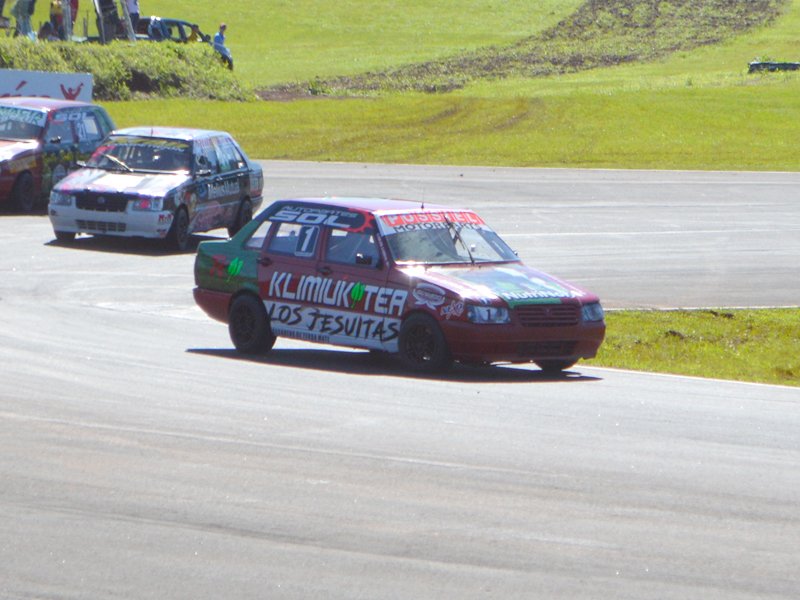 Cabral festejó en #Oberá el bicampeonato del #TurismoPista una fecha antes >>> nexosports.com.ar/cabral-festejo… 🏆🏆💪
