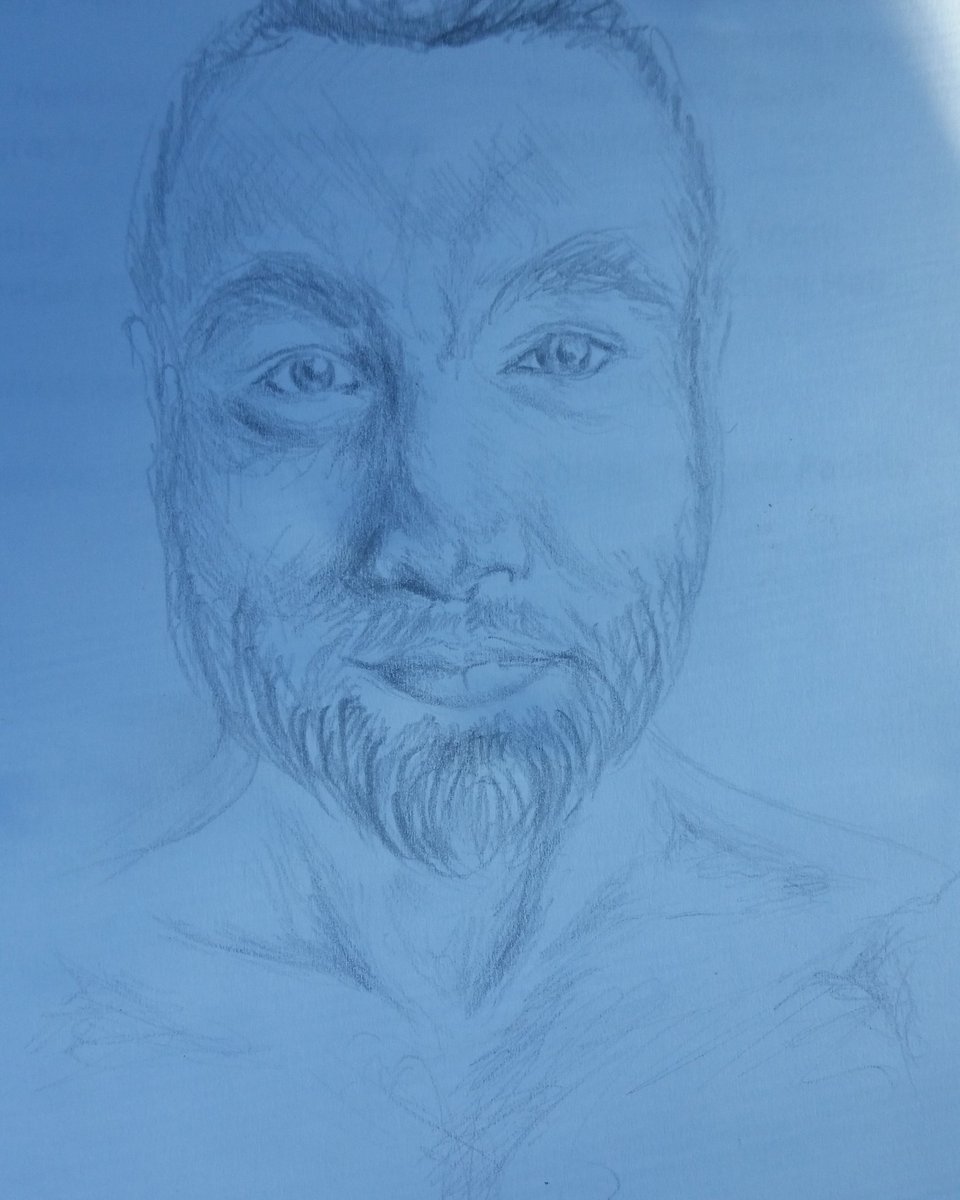 PatriciaBlanchf's tweet photo. 10min study of #Baewolf on my break w/a mini golf pencil
#noselfieissafe #neitherareworkdocuments #werewolfbf https://t.co/SgGbsTvAfo