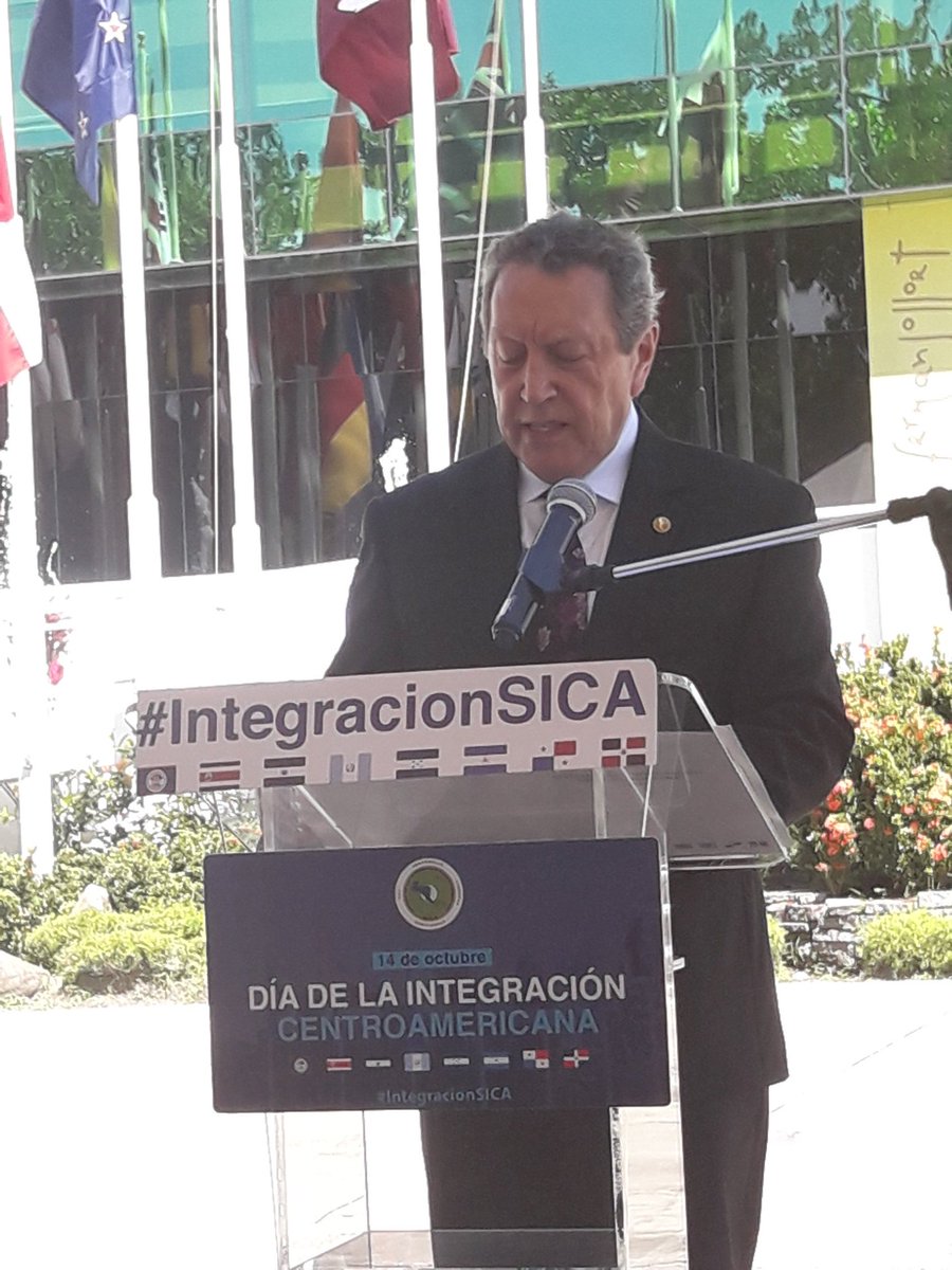 Festejando el Día de la Integración Centroamericana en el SICA