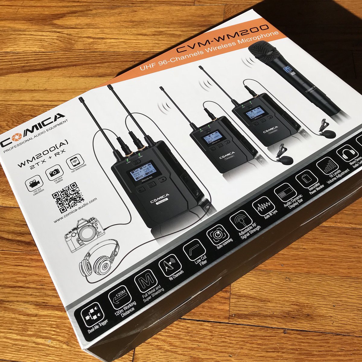 PaulCBuffInc's tweet photo. Excited to use our new #Comica Audio Tech mics in the next #BuffBasics video! Two transmitters w/ one receiver will make editing much easier https://t.co/8Wmjp3K5hs