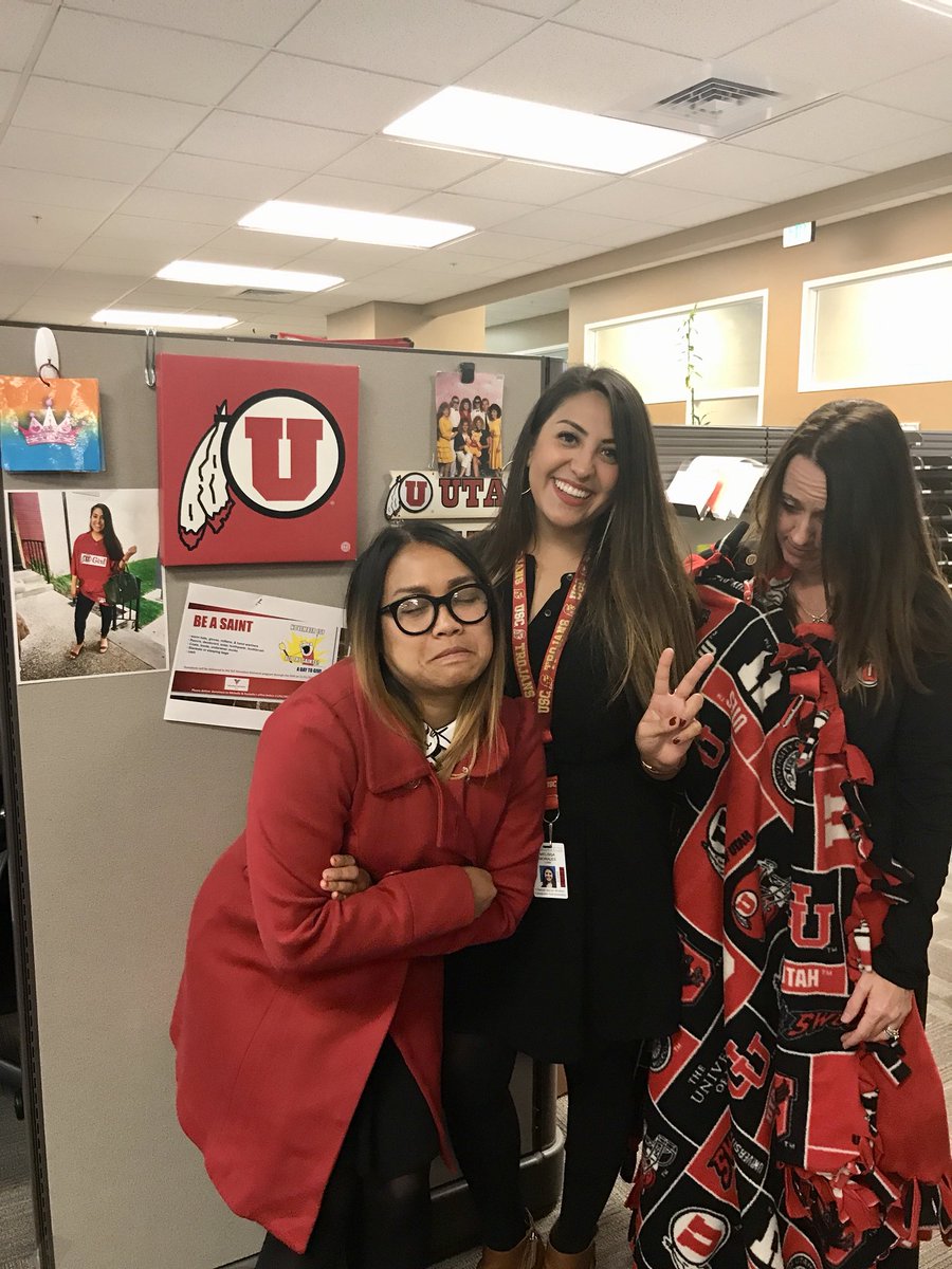 melmorLCSW's tweet photo. It’s a glorious morning to be a Trojan in a big sea of Utes ✌🏽💛❤️ https://t.co/6sHnjrpbAe