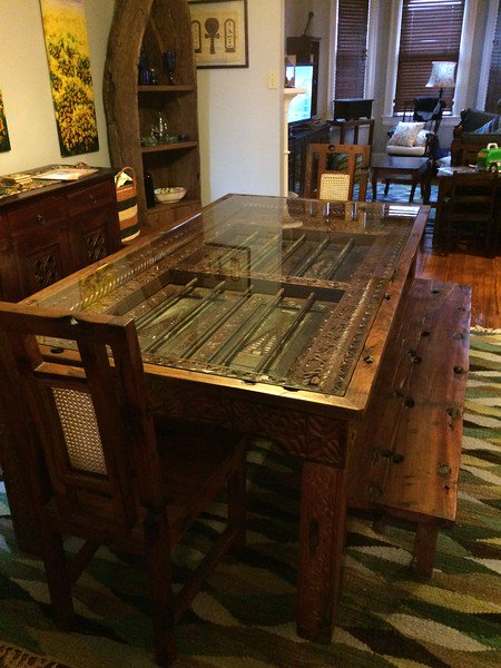 chevychaseglass's tweet photo. Always protect your most valuable furniture! #glasstabletop https://t.co/HKAjYJIqqV