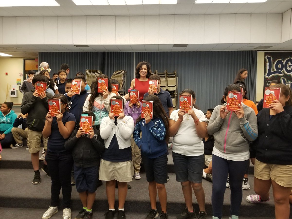 virginialoh's tweet photo. @SDSUAztecs4Ed happily hosts @choldenko at Logan K-8 https://t.co/UYfjYA6oks