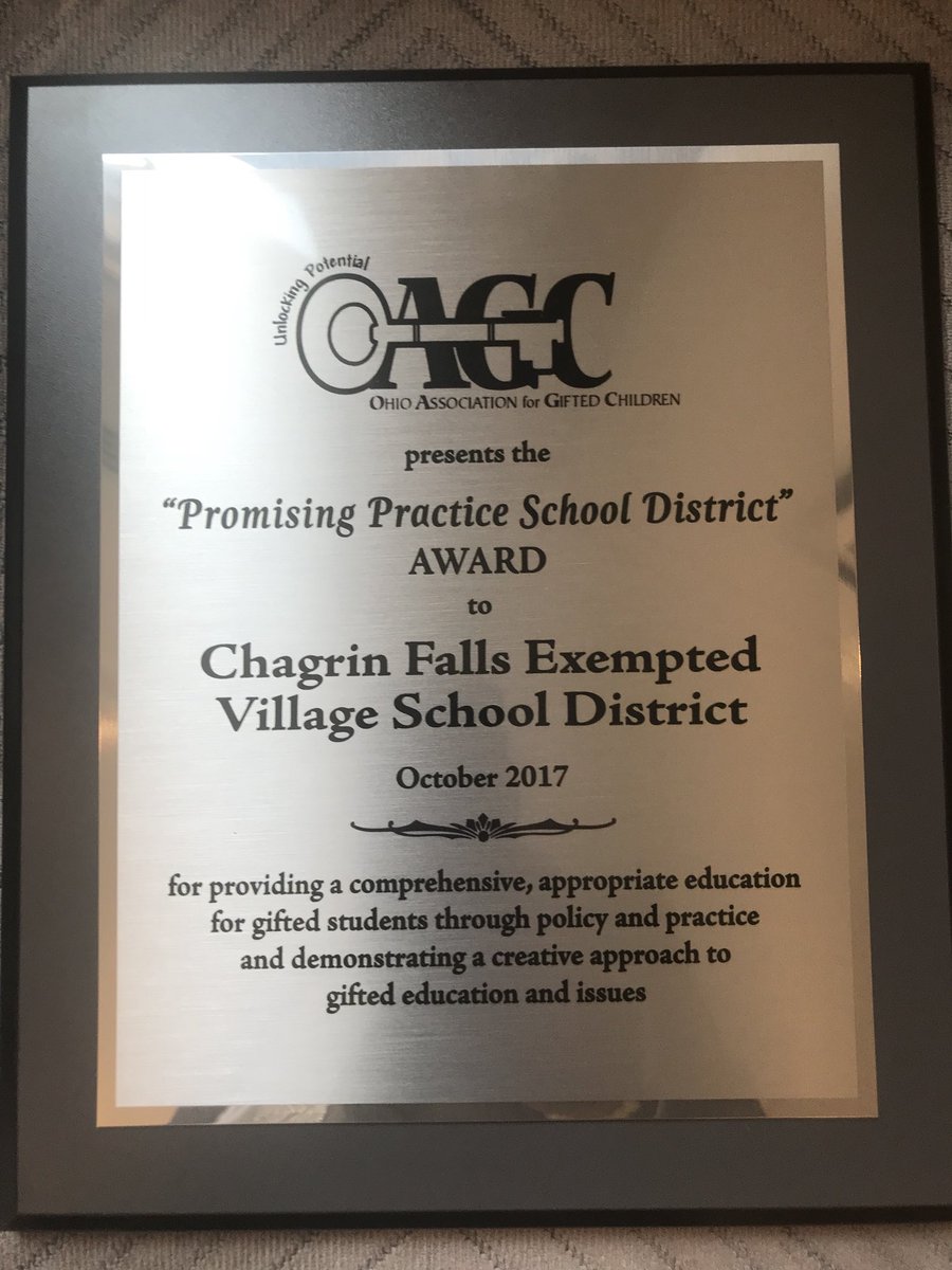 Hunt_EdLeader's tweet photo. #CFEVS just received the OAGC Promising School Award due to hard work of staff and leadership of @becky_quinn1 https://t.co/qneUbuITk1