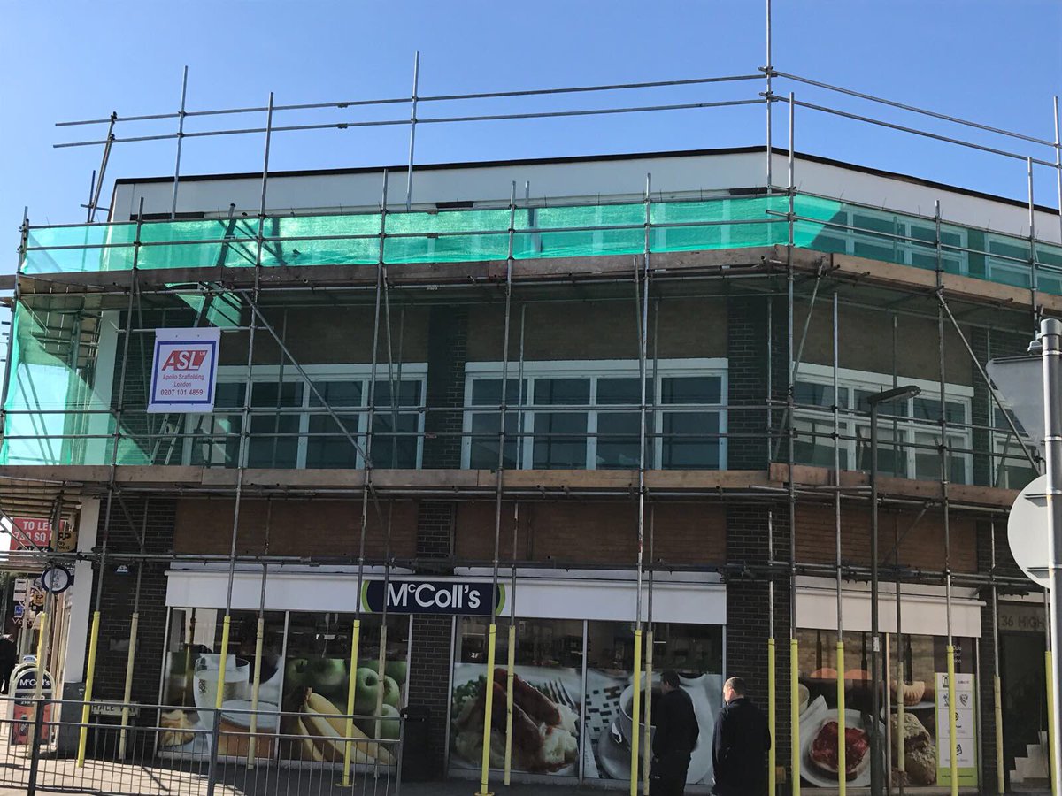 ASLScaff's tweet image. Another job well done!! #shopfronts #scaffolding #london #essex