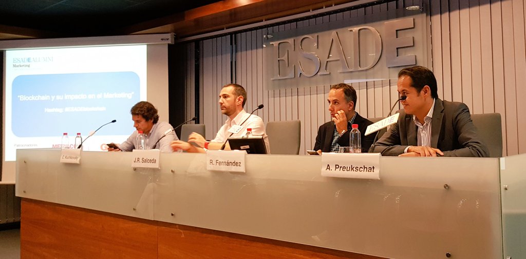 Fernando_Rivero's tweet photo. Empezamos el evento Blockchain y su impacto en el Marketing #esadeblockchain que organizamos en el Club de Marketing de @ESADEAlumni https://t.co/afziTNSTrm