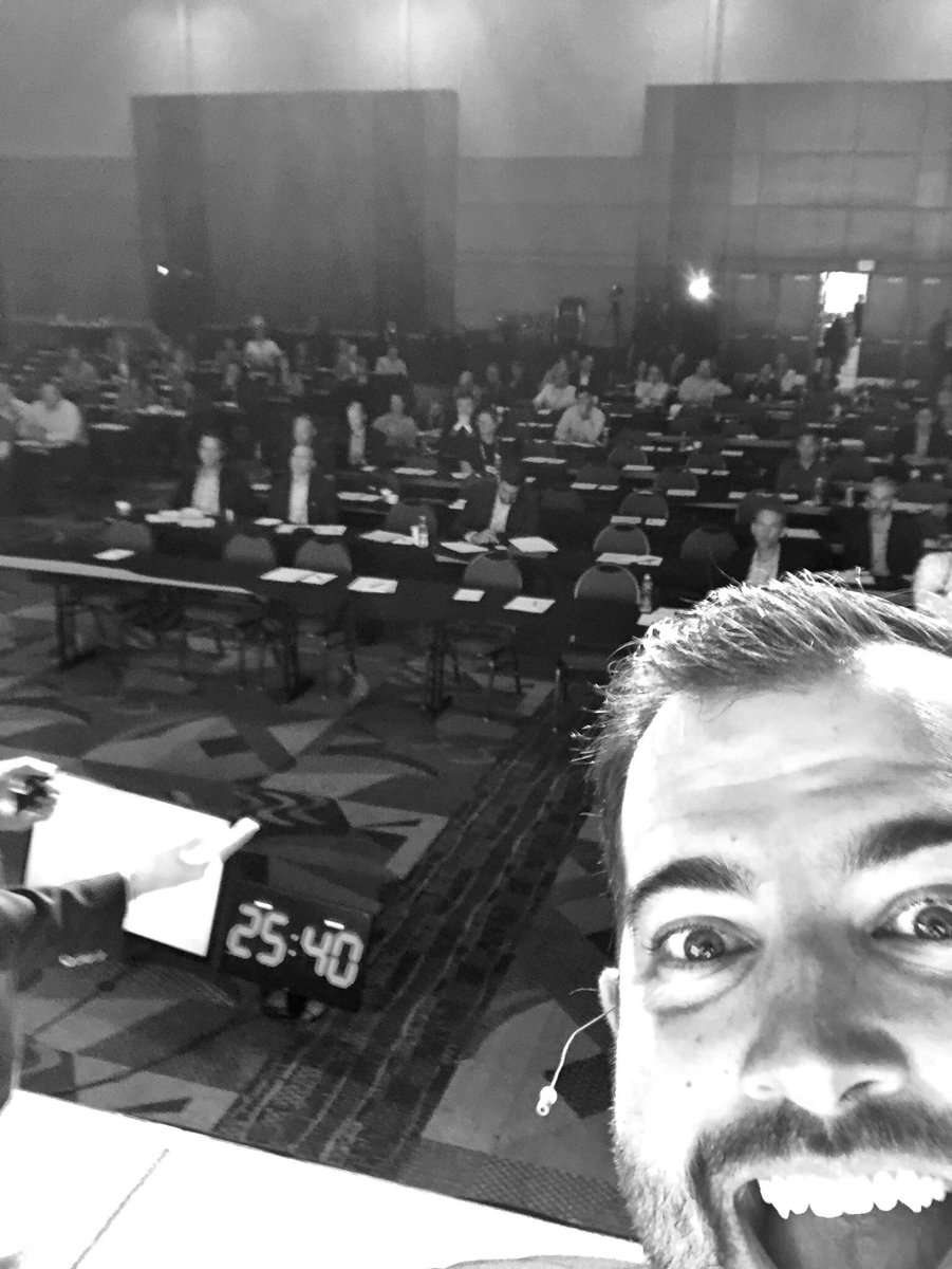 BKawal_AGS's tweet photo. Had a great time challenging the industry to #mirror #millennial talent.  Hopefully my #selfie moment doesn’t exclude me from the #silentmajority .  Thanks @AaronSchaben for the partnership and @carson_coaching for having me at #ExcellFall17 !  Great event as always! https://t.co/ZgDLgtgK39