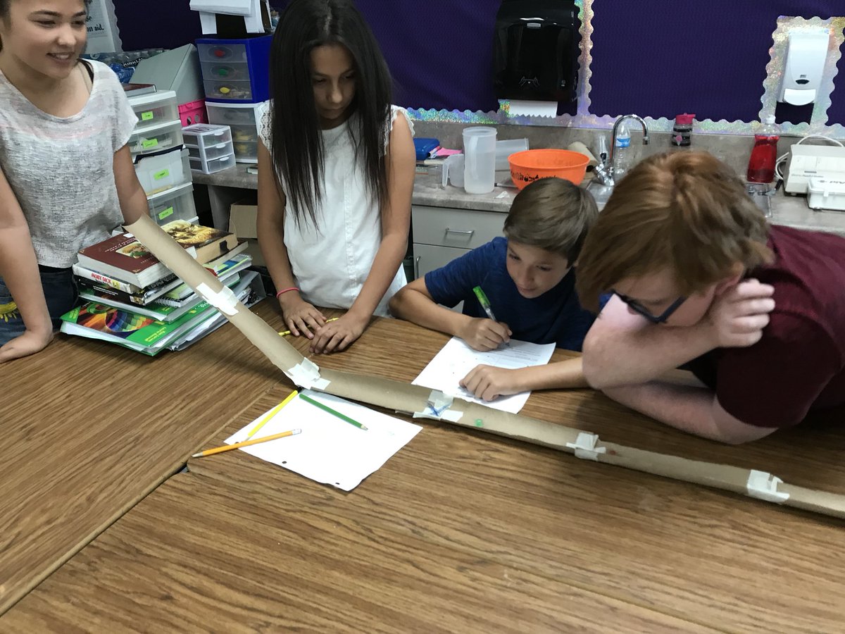 jenndefazio's tweet photo. More roller coasters!! @MViTElementary @MViTDiTeach https://t.co/liYRURnzV4