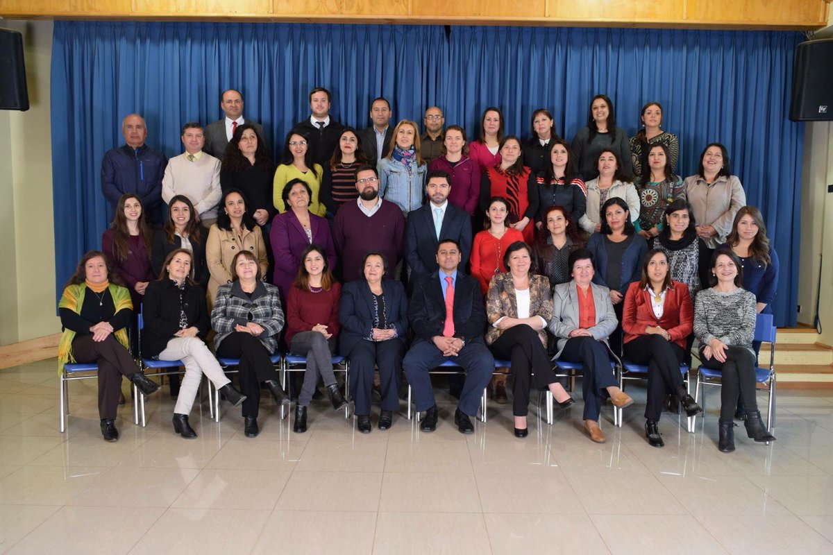 CSVChillan's tweet photo. A todos los docentes de nuestro colegio, les deseamos en esta jornada un ¡muy feliz Día del Profesor! https://t.co/pl573sQBrV