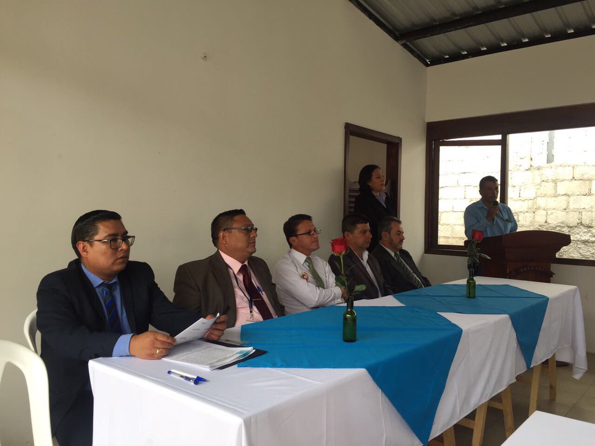 Finfi2019's tweet photo. Firma del décimo cuarto, contrato colectivo en el cantón Urcuqui. https://t.co/FFK4PioPHf