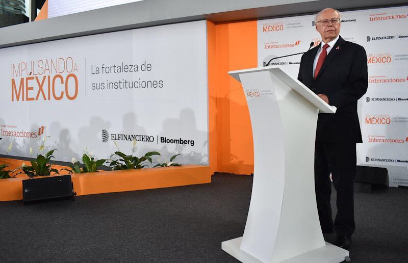 #México enfrenta desafíos como el fortalecimiento de instituciones públicas de salud y garantía de cobertura universal. #ImpulsandoAMéxico