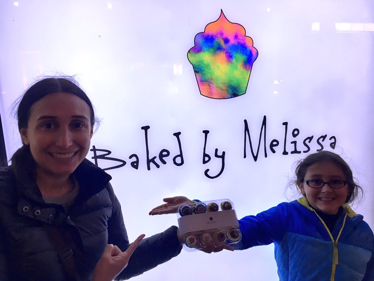 ThemeParkReview's tweet photo. Always nice to get some @bakedbymelissa from the homeland! #NYC https://t.co/K0iUV8iUab