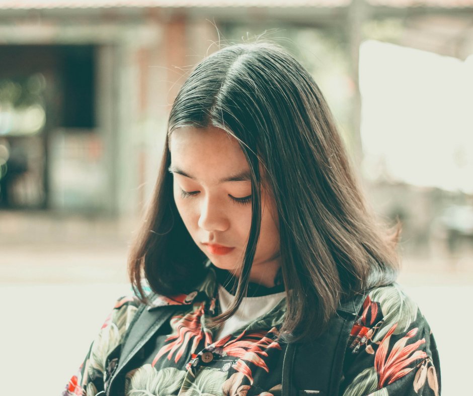 MandlSchool's tweet photo. Learn how to help those who need it most: #NationalDepressionAndMentalHealthScreeningMonth https://t.co/6RRyG7lXvR https://t.co/BddbzEG35T