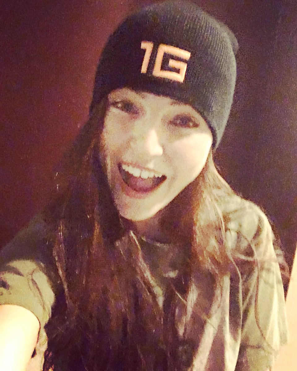 Angrycomicgirl's tweet photo. #beanieseason #readyforcold #summit1gbeanie #newbeanie @summit1g #represent #1gsup #favoritegamer https://t.co/1Hl4IsWWuF
