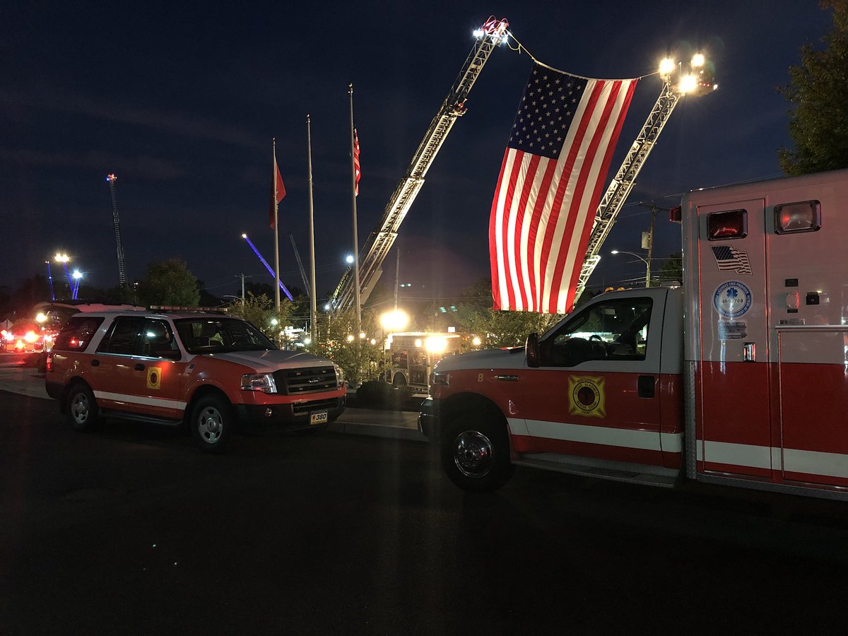 SecondAlarmers's tweet photo. #UpperDublin #happeningnow #FortWashington #FirePrevention #SafetyExpo until 8:30PM #MontcoPA @Montcopa_1sts @UpperDublinTwp @UpperDublinPD https://t.co/Ek54OWWrSj