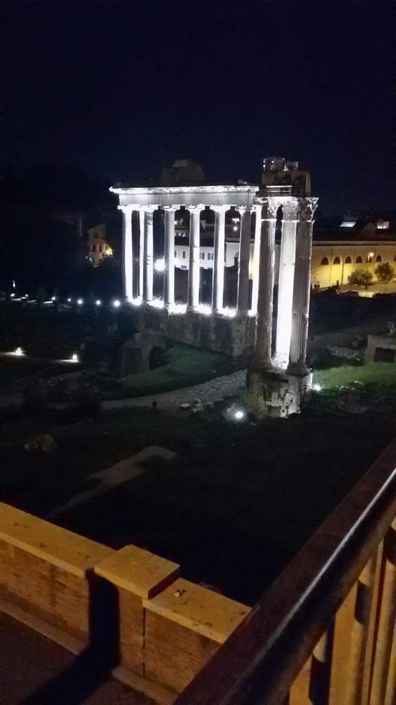 federicavik's tweet photo. #RomeisUs https://t.co/L21kPGsBpN