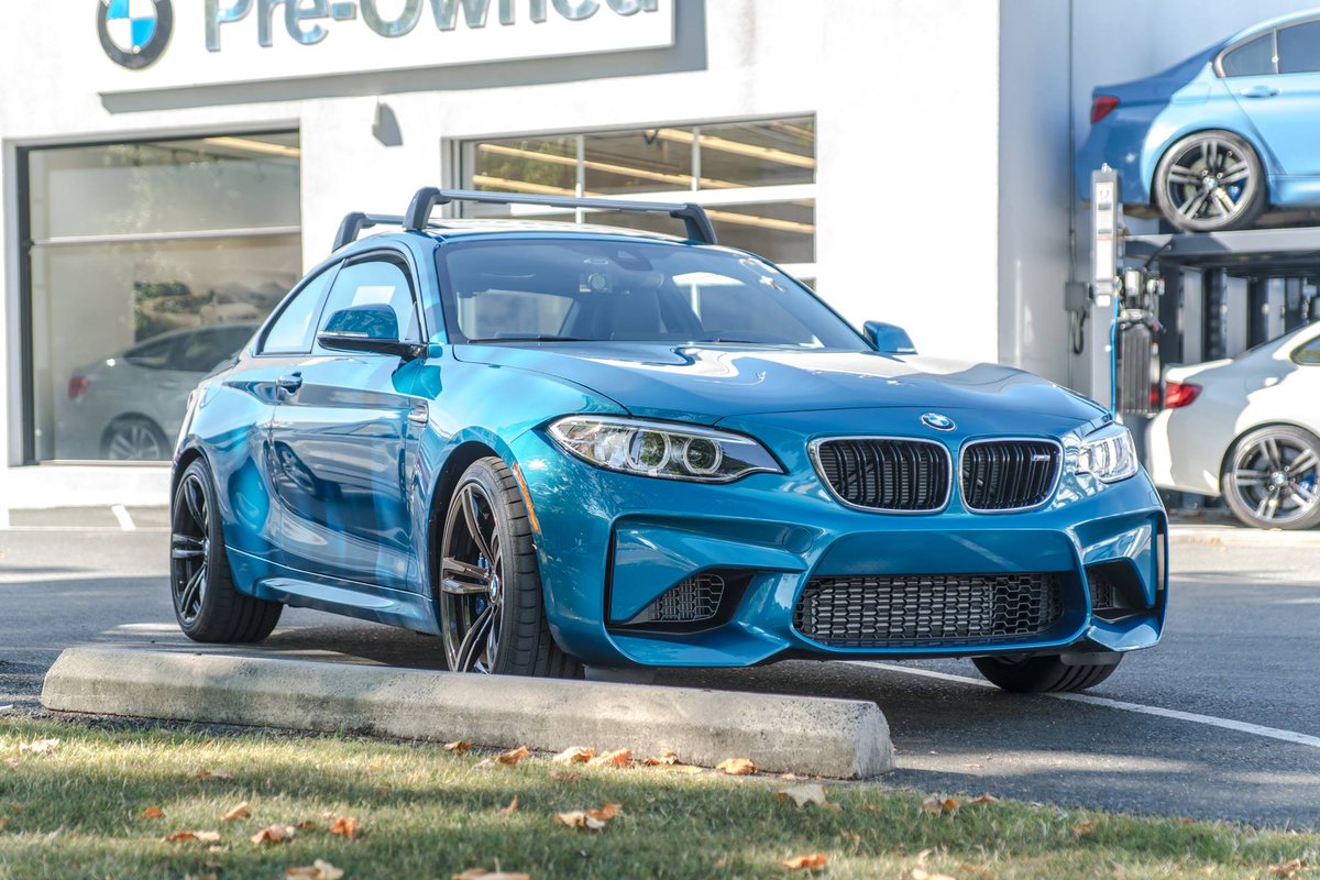 The BMW Store tweet media