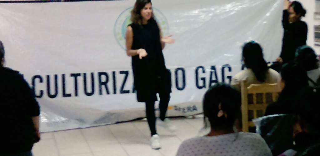 stopcryingmaria's tweet photo. Estoy inmensamente agradecida de haber participado en el programa de CULTURIZANDO de #GAG en S.Pedro Yancuitlalpan. #empoderandomujeres2017 https://t.co/TTXwherMeT