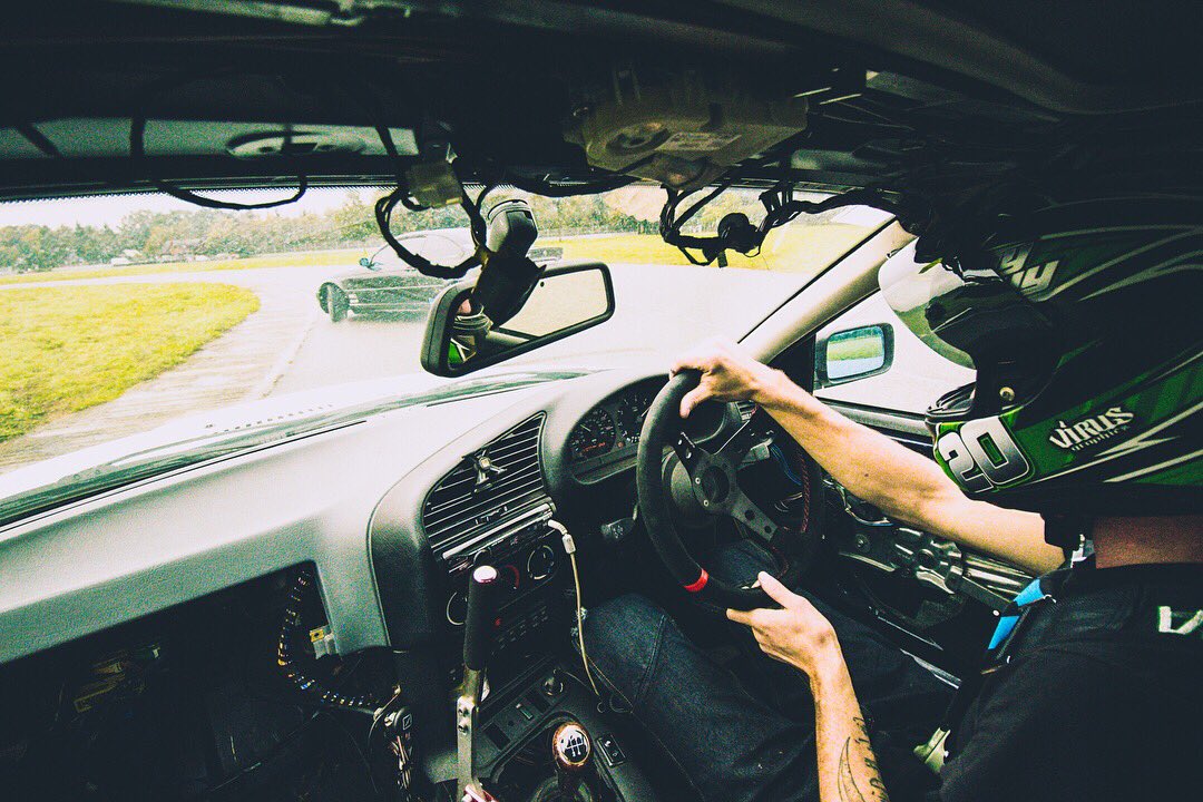 ekossprod's tweet photo. This weekend, we followed @guyguystunt on his first drift session  at Lohéac ! 🎥💥
@FranceStunt 

#guyguy #sport #drift #action #car #drive https://t.co/SMuuDBaHIc