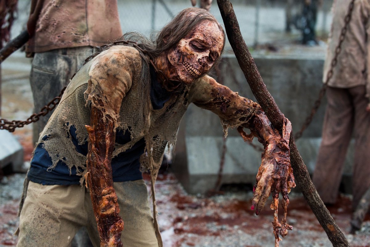 TheWalkingDead's tweet image. Waiting for #TheWalkingDead to return this week like