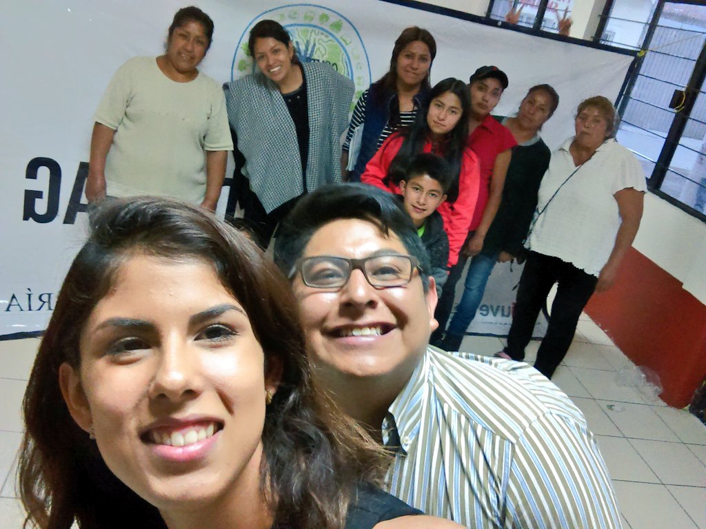 stopcryingmaria's tweet photo. Estoy inmensamente agradecida de haber participado en el programa de CULTURIZANDO de #GAG en S.Pedro Yancuitlalpan. #empoderandomujeres2017 https://t.co/TTXwherMeT