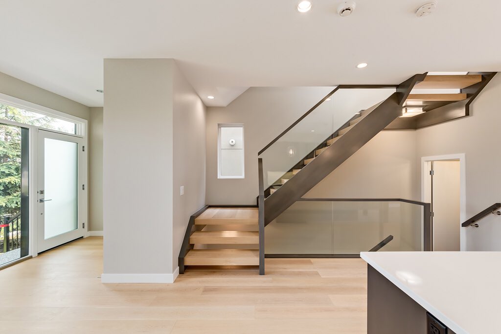CDLcalgary's tweet photo. In ❤️ with the finished result of this project for Executive Homes
___
Hardwood • Capilano Heights by TRC
#yycdesign #yycliving #yycnow https://t.co/OWDeDKdaVZ