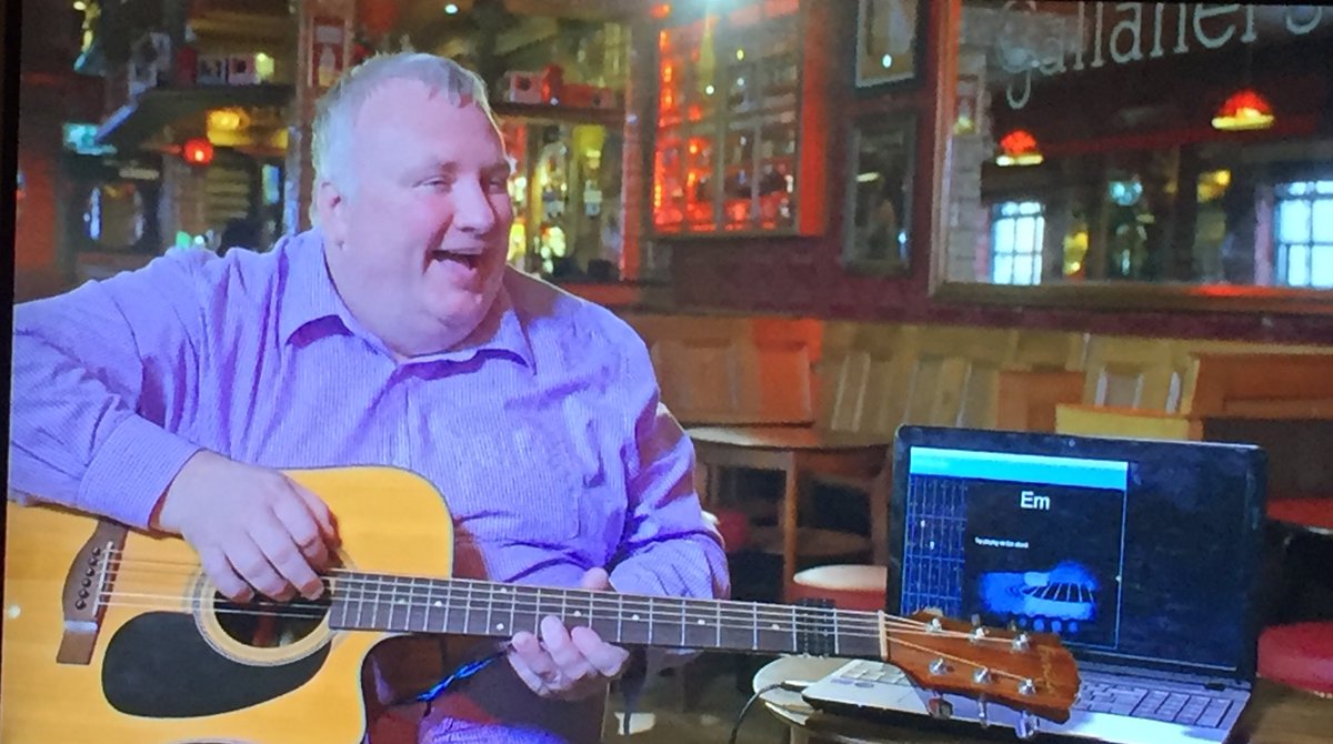 CatalystNI_'s tweet photo. Go @stringsense_ ! Great to see you on #MadeInNI with @StephenNolan tonight 🤗 https://t.co/JNmxQWw3zJ