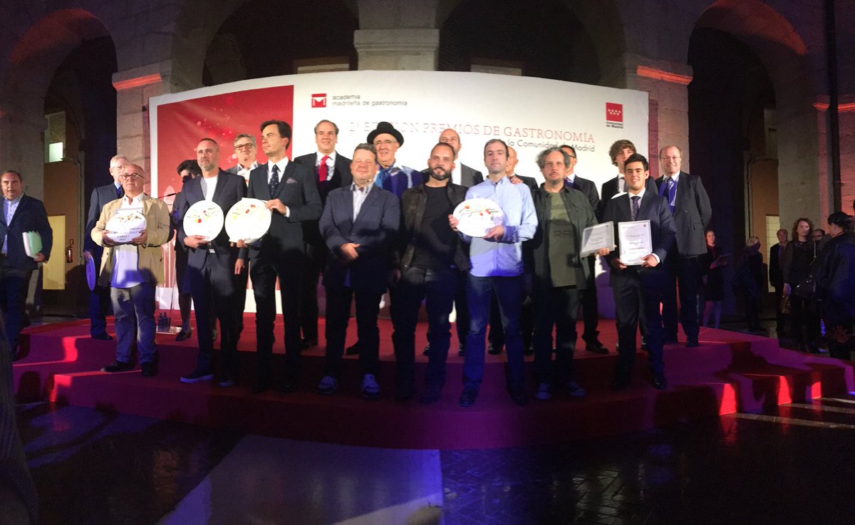 RAGinforma's tweet photo. Ellos son todos los ganadores de la II Edición de los Premios de Gastronomía de la @ComunidadMadrid. Felicidades https://t.co/E6NpoPcOX5