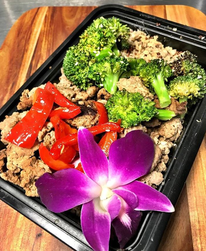 ReBuiltMeals's tweet photo. Beautiful and good for you - name a better combo! https://t.co/qdBbhSP9G8