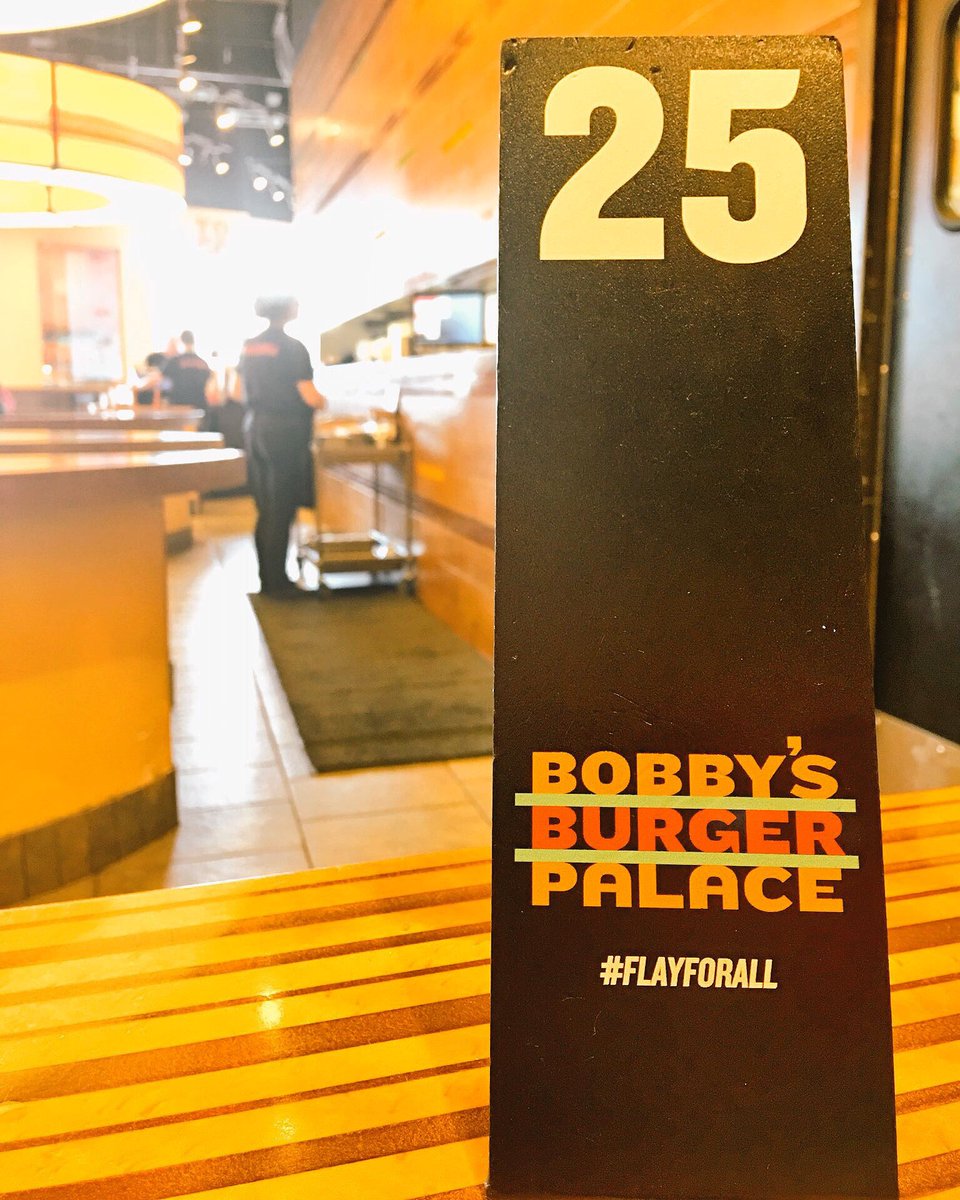 tonyatthetable's tweet photo. Lunch at @bflay’s @bobbysburgerpal in #ParamusNJ.  Haven’t been here in ages!! #FlayForAll #DallasBurger #BBP #BobbysBurgerPalace #bflay #BobbyFlay @foodnetwork @cookingchannel @LKretch https://t.co/3MDbl3cTt1