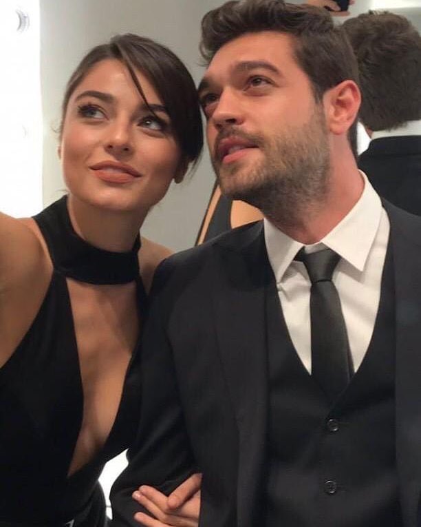 MuzikveTV's tweet photo. AyFur ışıl ışıl parlıyor 😊👏🏻
#Meryem https://t.co/LCELmlwaKc