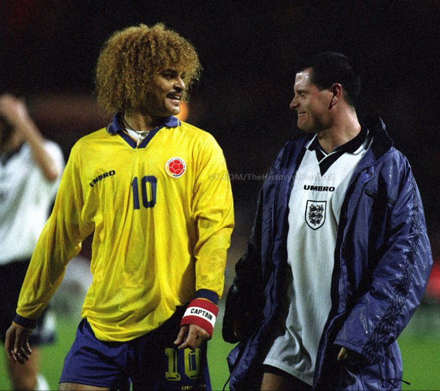 90sfootball's tweet photo. Carlos Valderrama and Paul Gascoigne, https://t.co/mzqP1jS0d3
