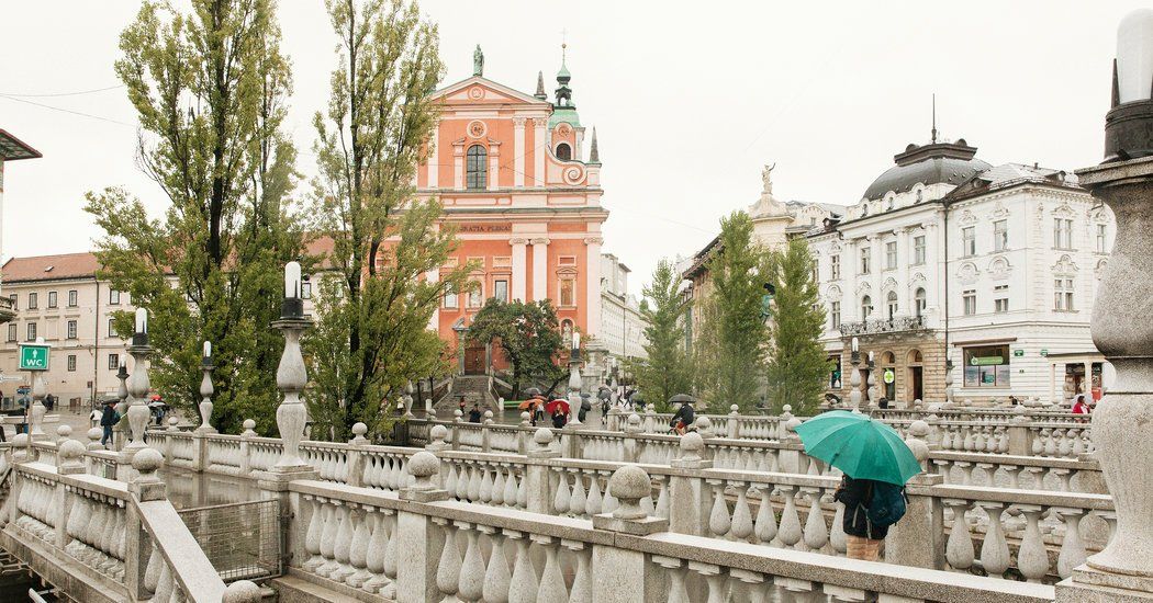 kindramhall's tweet photo. screamed when I saw this: 36 hours in Ljubljana. Can’t WAIT to go back! @sempl 36 Hours in Ljubljana, Slovenia
https://t.co/Z8hdnOQcM7 https://t.co/2TRJL8IPFO