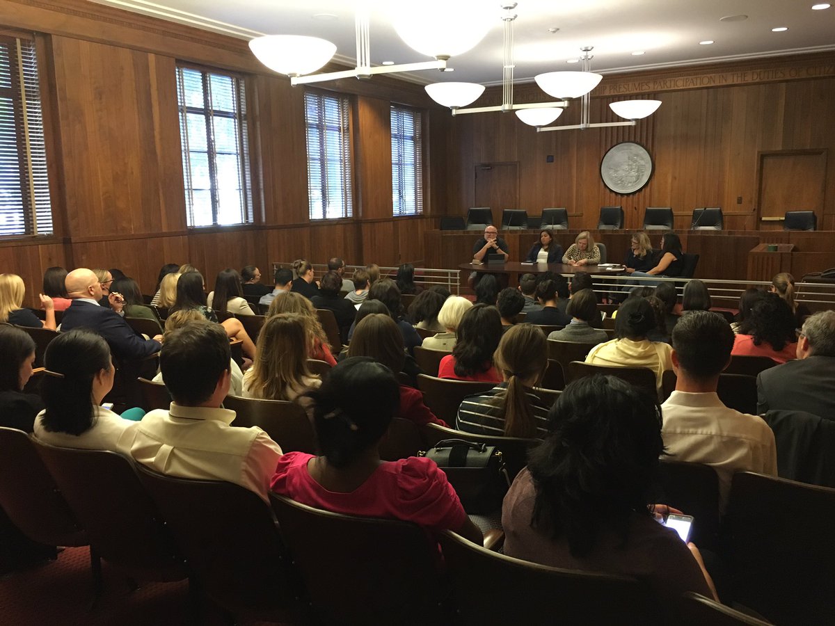 CaWomenInEnergy's tweet photo. Watt just happened? A great turn out for our 2017 legislative recap, so come on over! #CAWiE #WomenInEnergy #CaLeg https://t.co/NirZcabRP2