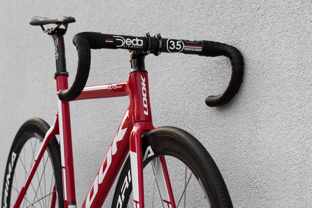 lookcycle's tweet photo. Ladies and gentlemen, let’s introduce our #875madison #rideyourdream #fixedgear #corimawheels
Learn more ➡️ https://t.co/OYVibP4Ws7 https://t.co/6ipompXjhJ