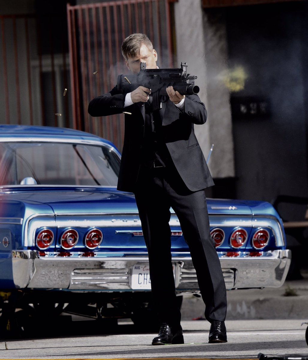 Actor Crispin Glover filming scene from "Lucky Day" Kenilworth Ave N #HamOnt