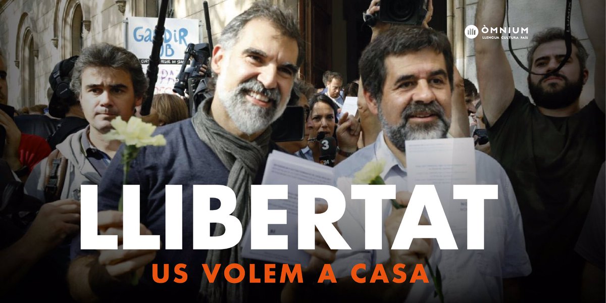 Òmnium Cultural (@omnium) on Twitter photo La privació de llibertat dels presidents d'<a href="/omnium/">Òmnium Cultural</a> i <a href="/assemblea/">Assemblea Nacional Catalana</a> és intolerable en una societat democràtica. La mobilització continua, no podran empresonar tot un poble! La privació de llibertat dels presidents d'<a href="/omnium/">Òmnium Cultural</a> i <a href="/assemblea/">Assemblea Nacional Catalana</a> és intolerable en una societat democràtica. La mobilització continua, no podran empresonar tot un poble!