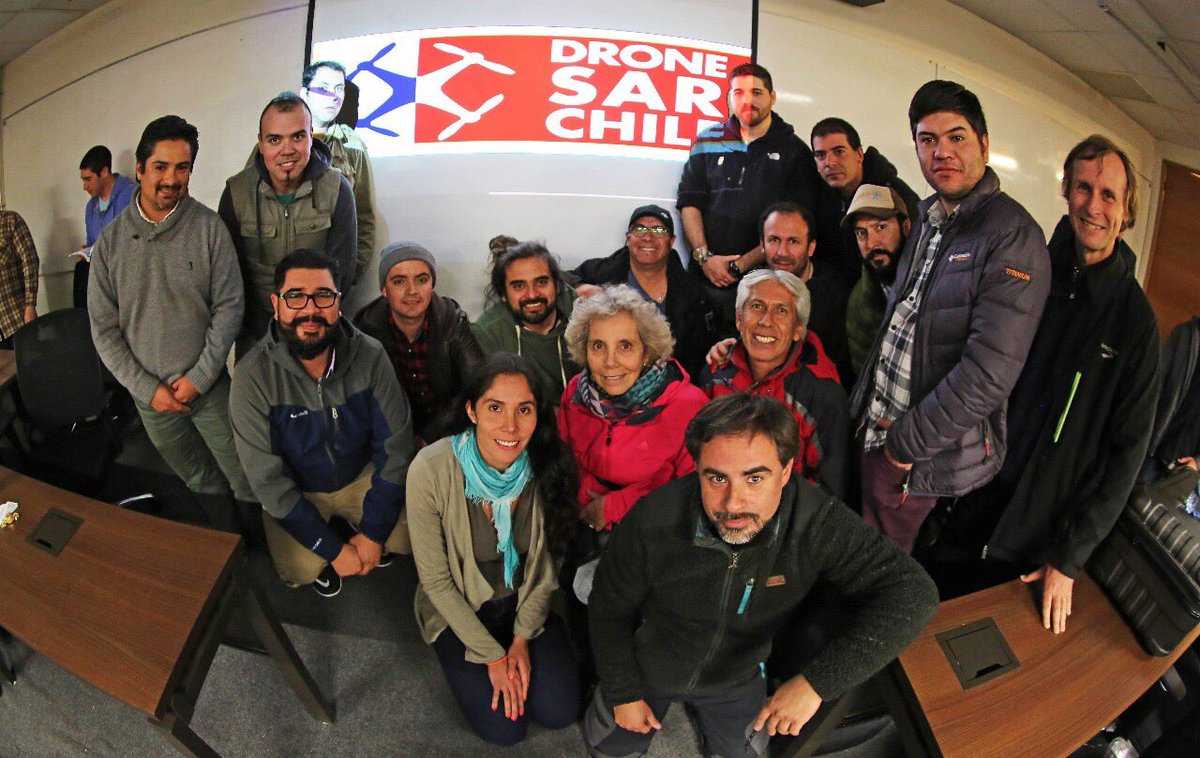 DroneSARChile's tweet photo. Este sábado 21, @DroneSARChile presente en NEP de @DJIGlobal, "Drones en la ayuda Humanitaria" https://t.co/JtoOPnJIHS inscríbete !! 🤙🏼🚀🇨🇱 https://t.co/WfJs8I2bmP