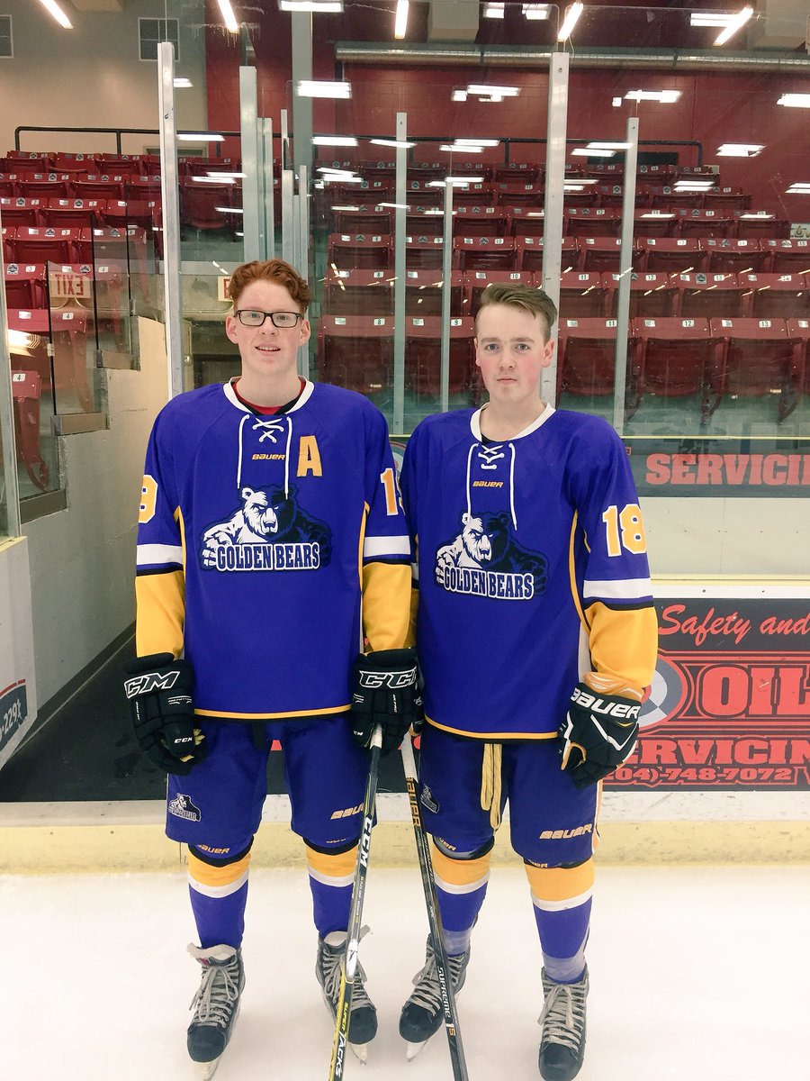 AndrewGerrand's tweet photo. happy birthday to a good buddy of mine🍻 #legal https://t.co/WfsBBHl38G