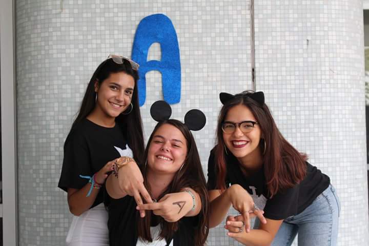 opapocrlh's tweet photo. Sobre o 1° dia de campanha !!
VotA A 🐺
#AteUivAs 
#Auuuuuuh 🐺 https://t.co/QroSkT0tLA
