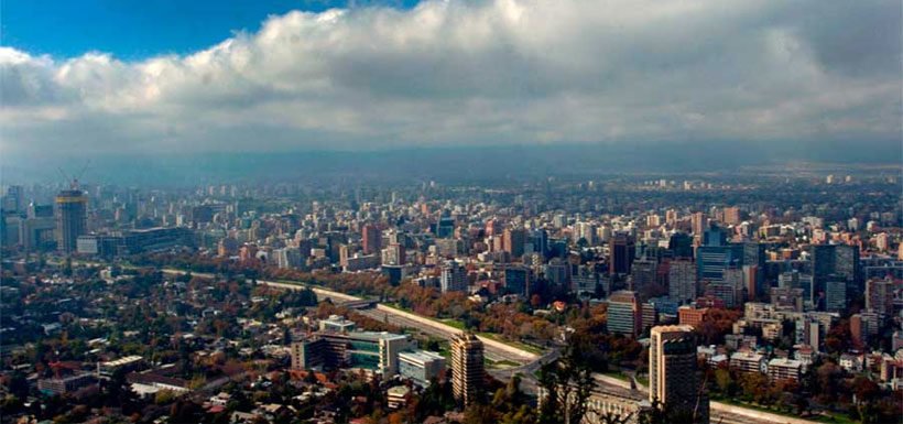 Santiago es la 2° ciudad más segura de #Latam según The Safe Cities Index 2017 de <a href="/TheEIU/">Economist Intelligence: EIU</a>. Vía <a href="/latercera/">La Tercera</a>> bit.ly/2ysG6Gq