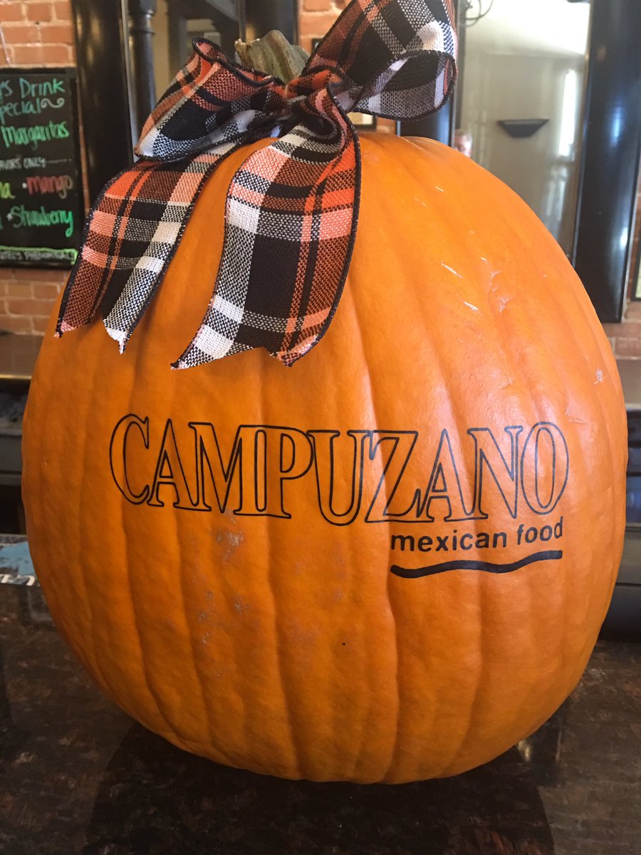 CampuzanoMex's tweet photo. Big shoutout to @scpumpkinfarm for the custom logo🎃!!! Thank you from all of us @CampuzanoMex!!! 🍁🎃🍂 https://t.co/F4D1afudTL
