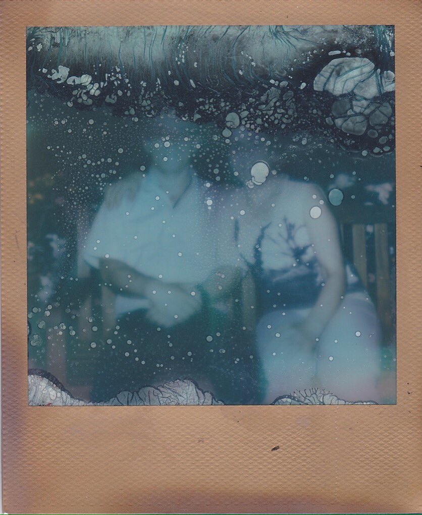 boddendijk1's tweet photo. Missing Persons / Erased Faces #polaroid #slr680 on #impossibleproject aka @polaroidorignls #film #sunken #polaroidweek2017 #RoidWeek2017 https://t.co/6gq1L8PL1X