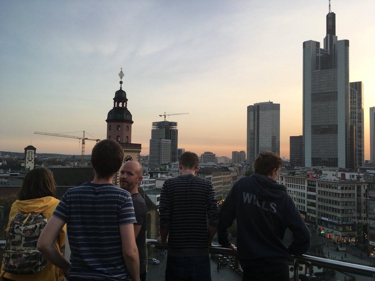Bp74K's tweet photo. Fantastic day in Frankfurt - given the grand tour by Simon and Dave! @hafenkirche @redeemercol @RMPioneer #aratherfineskyline #kuchengalore https://t.co/xpF6bcA0OE
