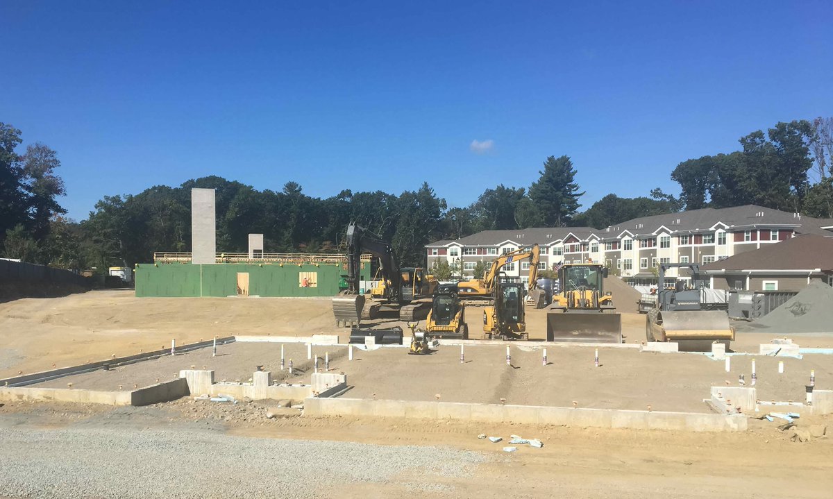 DellbrookJKS's tweet image. Chelmsford Woods has framing complete at building 4, and begun at building 2. 
 #IconArchitecture #Dellbrookjks