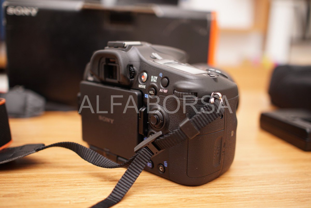 AlfaBorsa's tweet photo. SONY A77 MARK II +16-50 SSM TEMMUZ FATURALI.... - https://t.co/IMMfDvck0o
#sony #alpha #photography https://t.co/gaXeyVDrqc