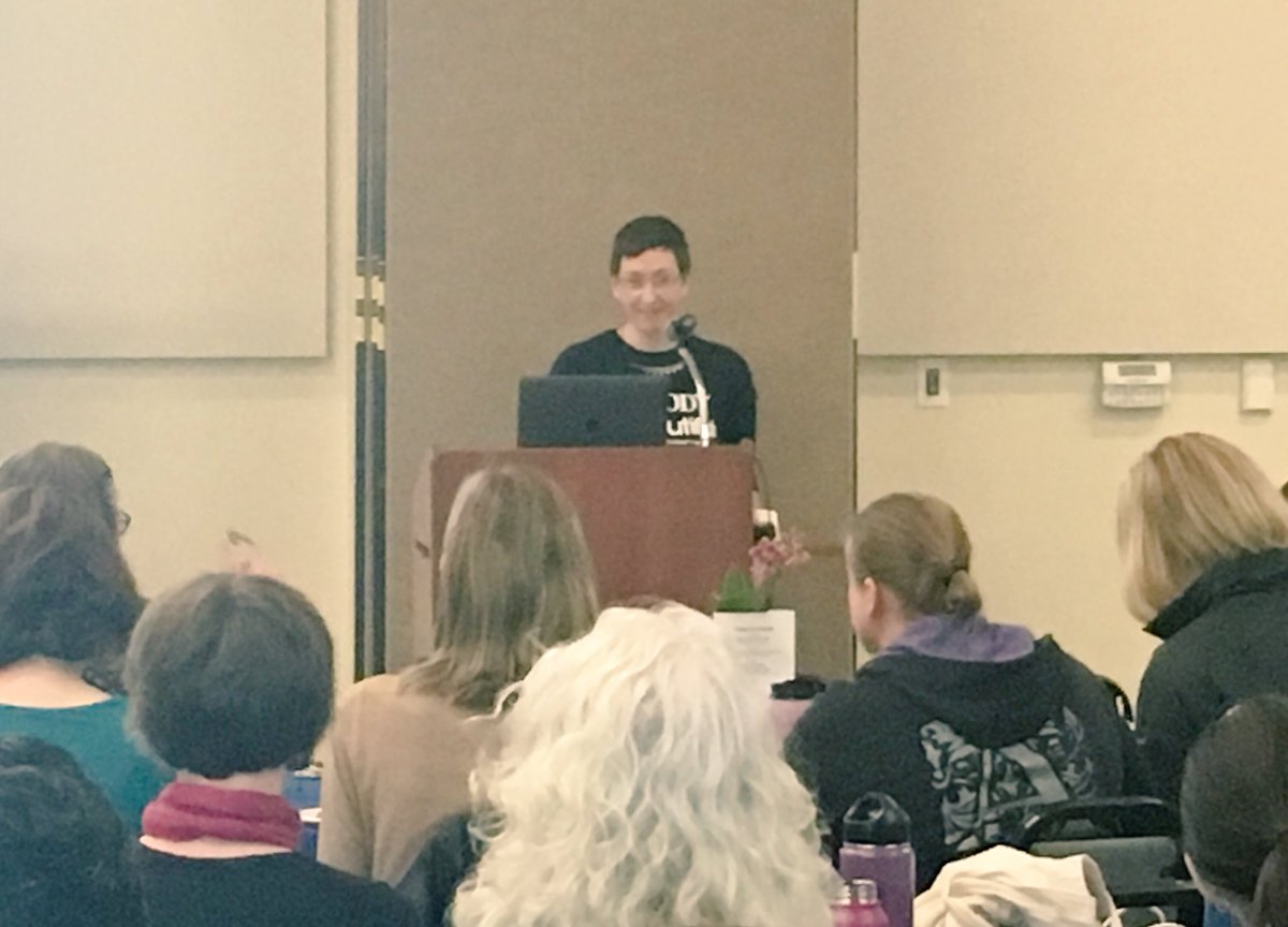 doulaconference's tweet photo. Getting started with @4thTriBodies  after an amazing breakfast sponsored by @BirthArts Thank you! https://t.co/8GJTtoaYcZ