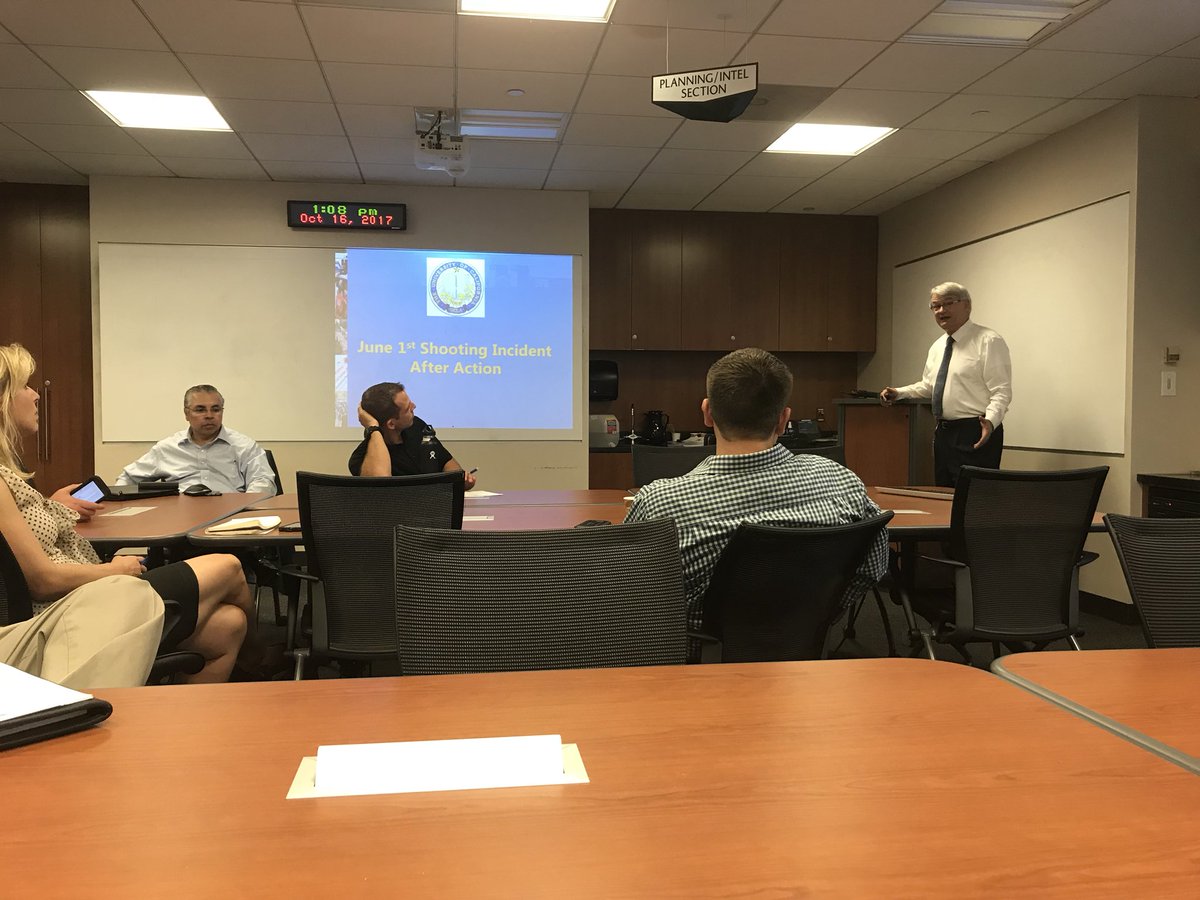 MsJennyNovak's tweet photo. So excited for this presentation regarding the 6-1-16 shooting incident. Thanks for hosting #scheem @uclaOEM #caloes #collaboration https://t.co/2X1VLEEQ5j