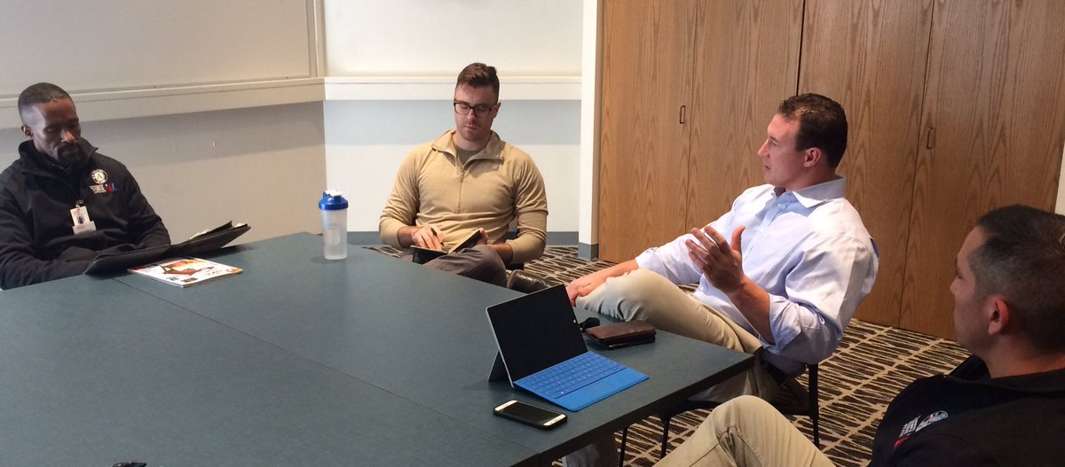 WDVA's tweet photo. .@NationalService Chief of external affairs Meeting with #wavetcorps members, learning about @ServeWA work with Veterans in Washington State https://t.co/FdCYIWYsRB